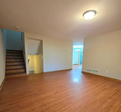 1527 Aspen Drive Eagan MN 55122