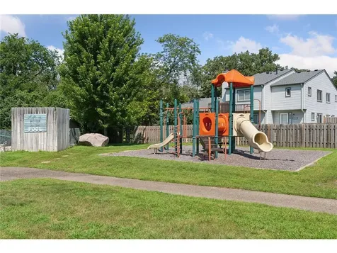 1527 Aspen Drive Eagan MN 55122