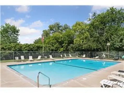 1527 Aspen Drive Eagan MN 55122