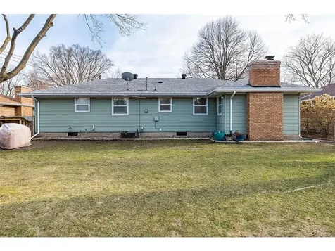 6418 37th Avenue N Crystal MN 55427