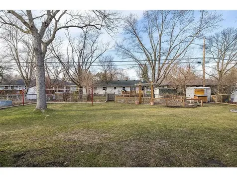 6418 37th Avenue N Crystal MN 55427