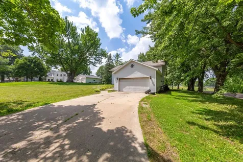 202 S Nicollet Street Winthrop MN 55396