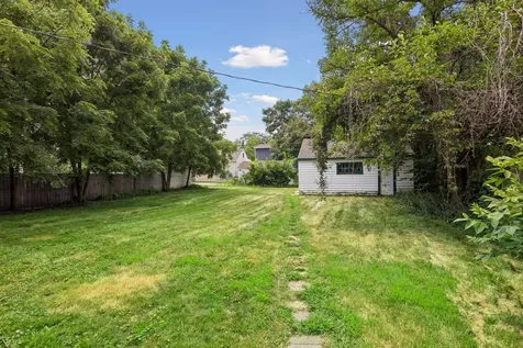 2713 Meridian Drive Robbinsdale MN 55422