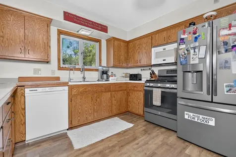 21852 Moose Point Road Cohasset MN 55721