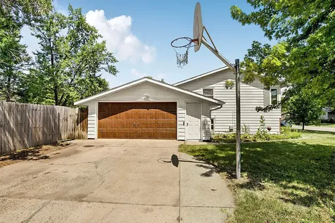 1005 25th Avenue N Saint Cloud MN 56303