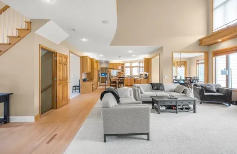 10451 White Tail Crossing Eden Prairie MN 55347
