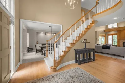10451 White Tail Crossing Eden Prairie MN 55347
