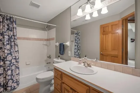 10451 White Tail Crossing Eden Prairie MN 55347