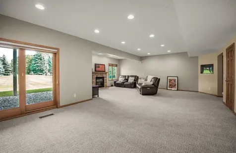 10451 White Tail Crossing Eden Prairie MN 55347