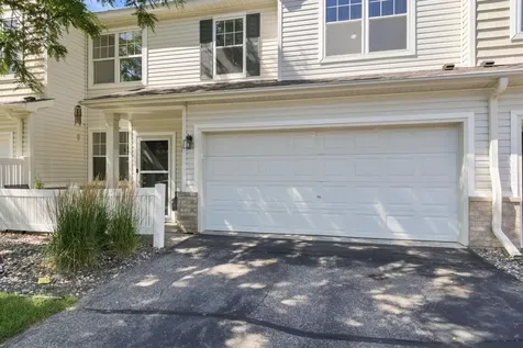 1574 Liberty Circle Shakopee MN 55379