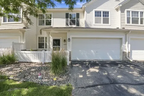 1574 Liberty Circle Shakopee MN 55379