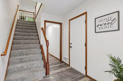 13049 Penn Avenue S Burnsville MN 55337
