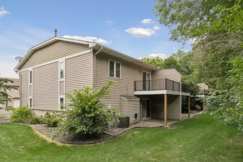 13049 Penn Avenue S Burnsville MN 55337