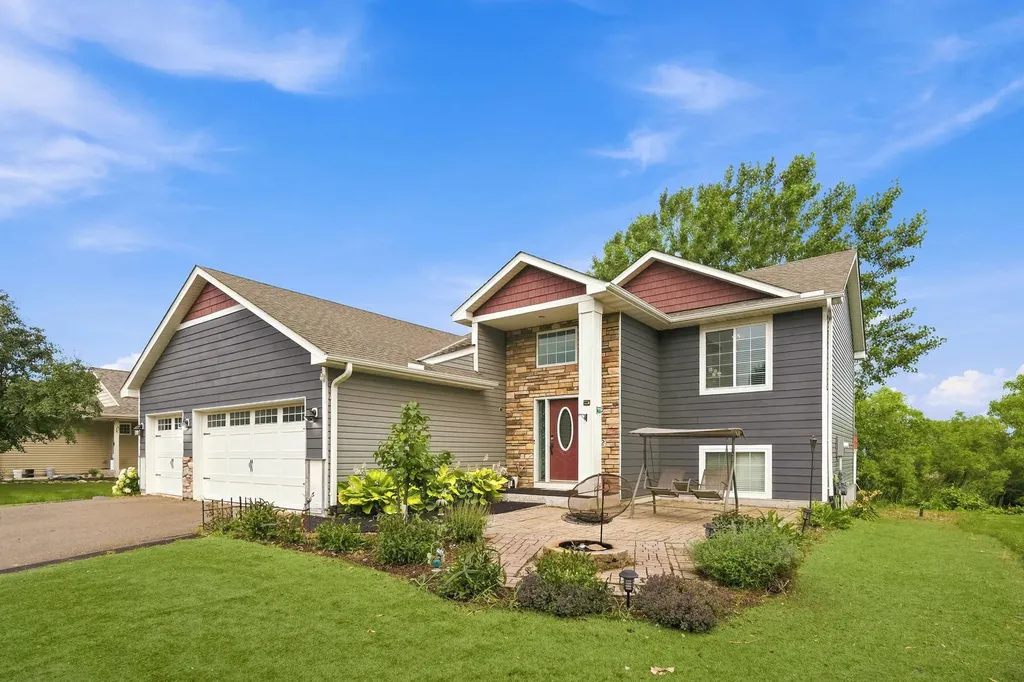 412 66th Street SW Waverly MN 55390