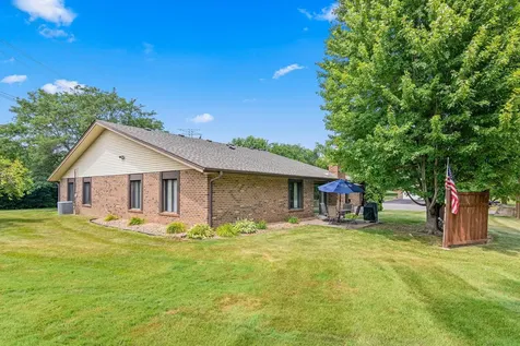 13401 Pepperwood Circle Minnetonka MN 55305