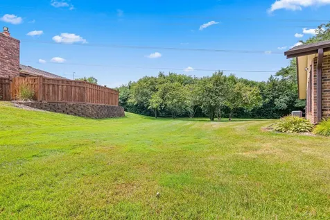 13401 Pepperwood Circle Minnetonka MN 55305