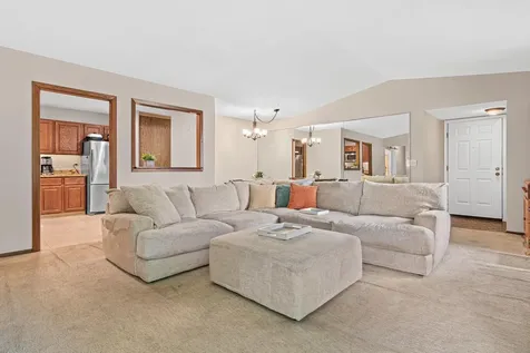 13401 Pepperwood Circle Minnetonka MN 55305