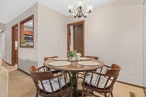 13401 Pepperwood Circle Minnetonka MN 55305