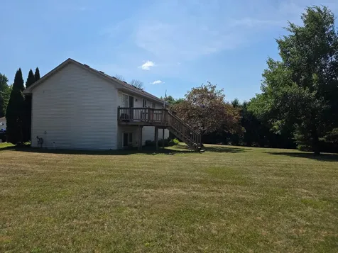 25782 Goldfinch Avenue Wyoming MN 55092