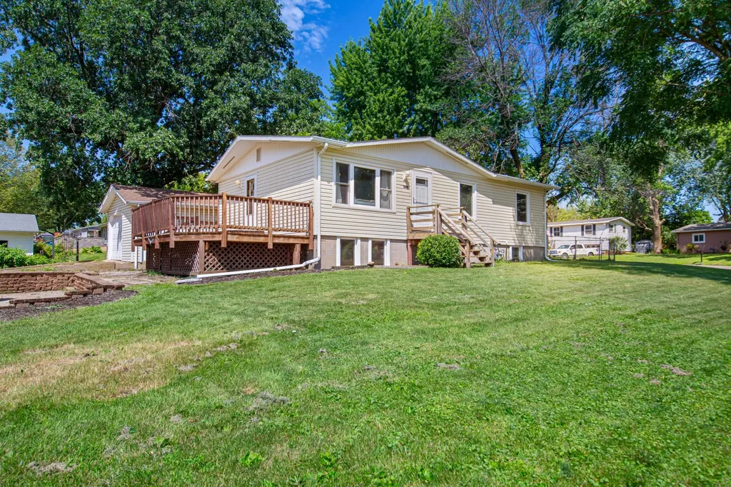 2234 3rd Avenue NW Owatonna MN 55060