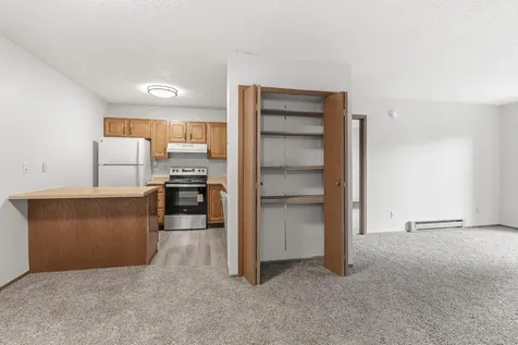 3211 15th Avenue S Fargo ND 58103