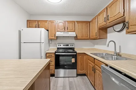 3211 15th Avenue S Fargo ND 58103