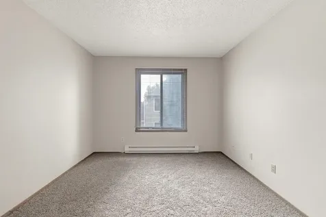 3211 15th Avenue S Fargo ND 58103