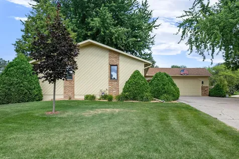 545 Crestview Lane Owatonna MN 55060