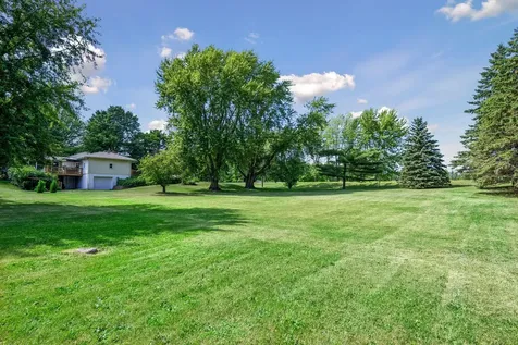 23235 Oakdale Drive Rogers MN 55374