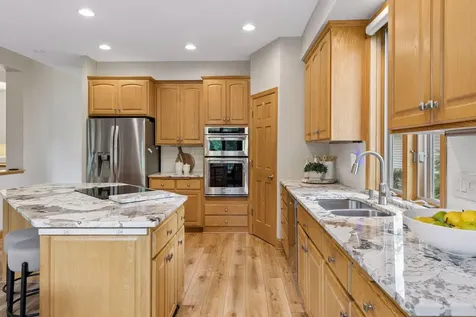 9281 Tewsbury Gate N Maple Grove MN 55311