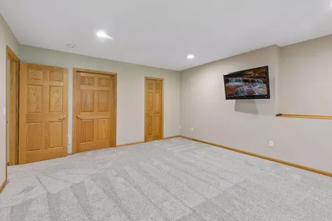 9281 Tewsbury Gate N Maple Grove MN 55311