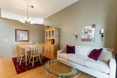 9112 Dunbar Knoll N Brooklyn Park MN 55443