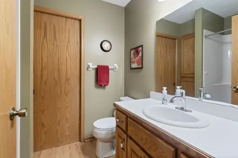 9112 Dunbar Knoll N Brooklyn Park MN 55443