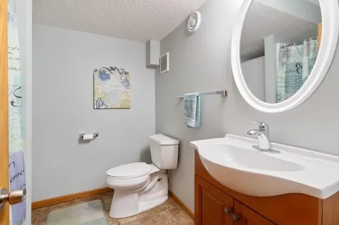 9112 Dunbar Knoll N Brooklyn Park MN 55443