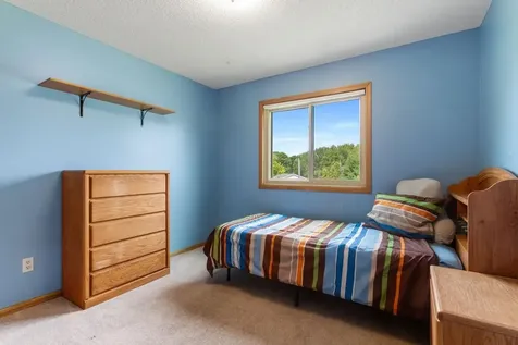 9112 Dunbar Knoll N Brooklyn Park MN 55443