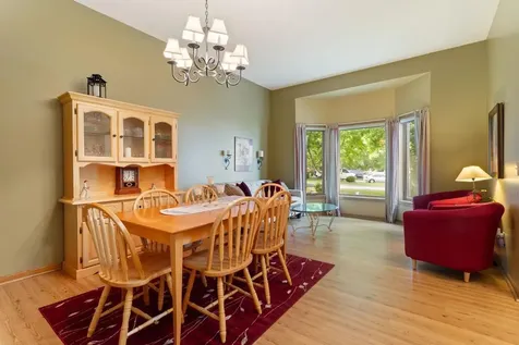 9112 Dunbar Knoll N Brooklyn Park MN 55443