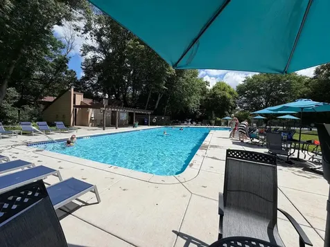 240 W Eagle Lake Drive Maple Grove MN 55369