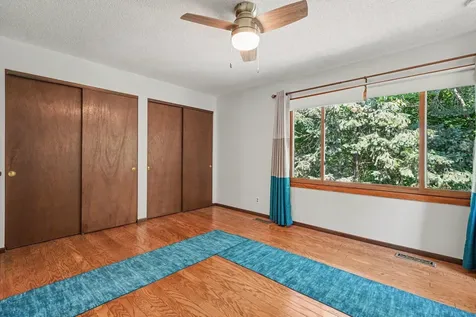293 River Woods Lane Burnsville MN 55337
