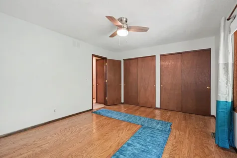 293 River Woods Lane Burnsville MN 55337