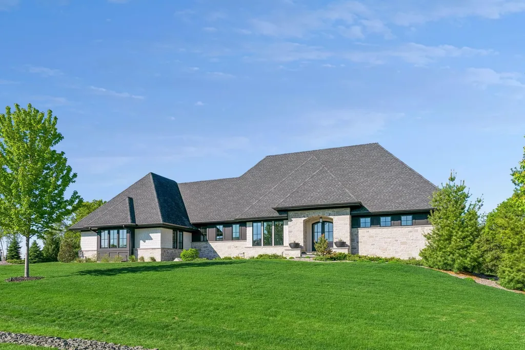 2888 Deer Hill Road Medina MN 55356