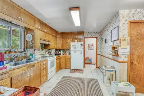 1360 E Shore Drive Detroit Lakes MN 56501