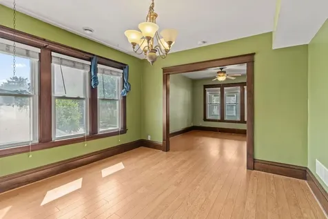 1149 Minnehaha Avenue E Saint Paul MN 55106