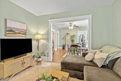 1149 Minnehaha Avenue E Saint Paul MN 55106