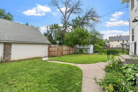 1149 Minnehaha Avenue E Saint Paul MN 55106