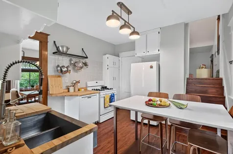 124 Baker Street W Saint Paul MN 55107