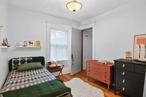 124 Baker Street W Saint Paul MN 55107