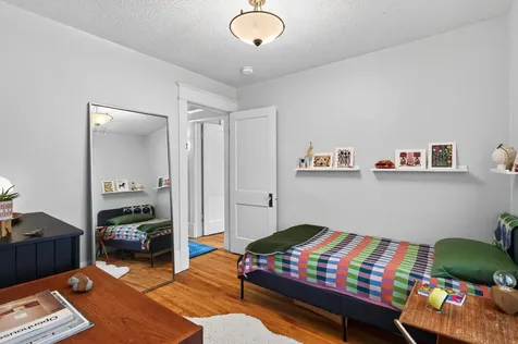 124 Baker Street W Saint Paul MN 55107