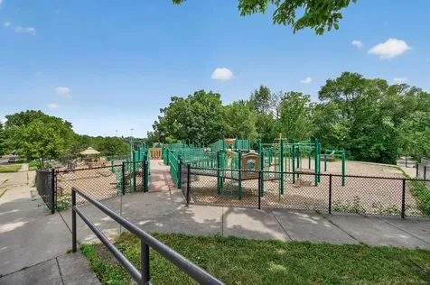 124 Baker Street W Saint Paul MN 55107