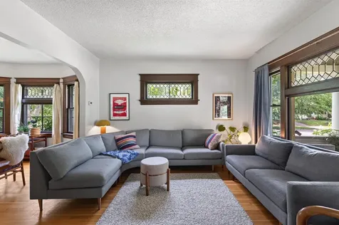 124 Baker Street W Saint Paul MN 55107