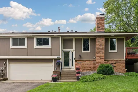7603 Zinnia Way Maple Grove MN 55311